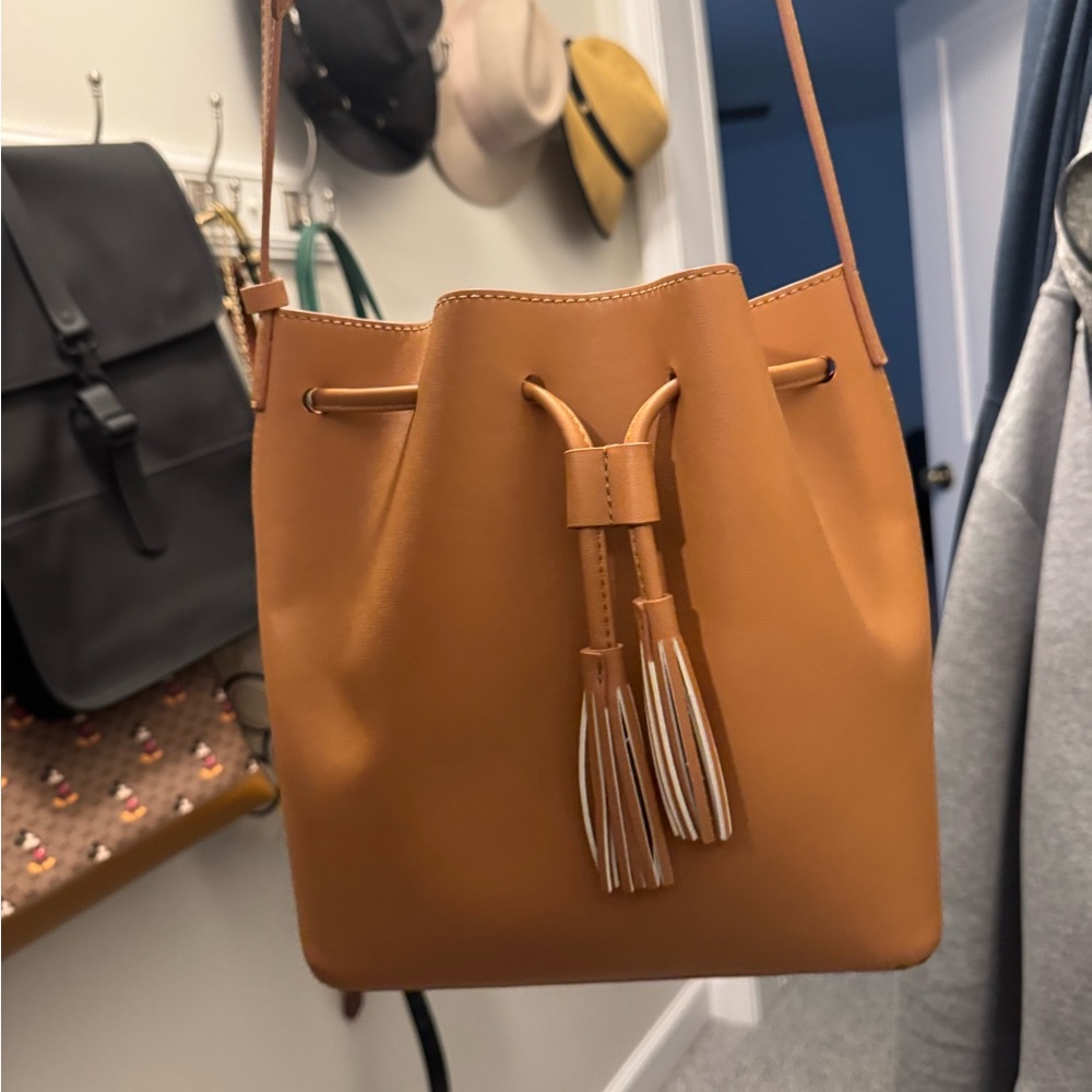 J crew Bucket Bag crossbody smooth camel